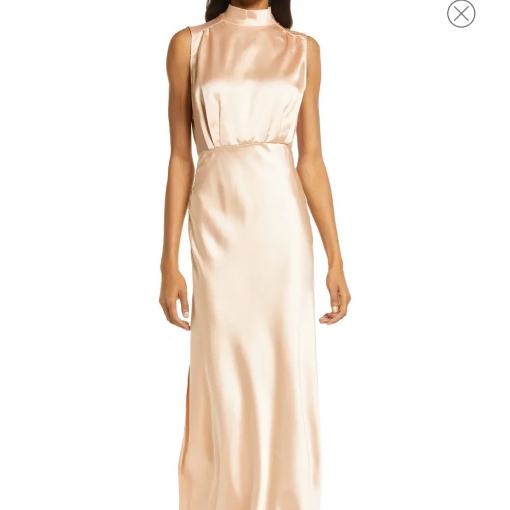 NWT Classic Elegance Mock Neck Sleeveless Satin Gown size M color champagne